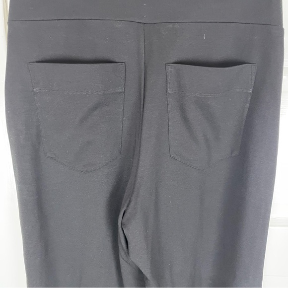 CAbi Black Cropped Pants - Picture 5 of 10